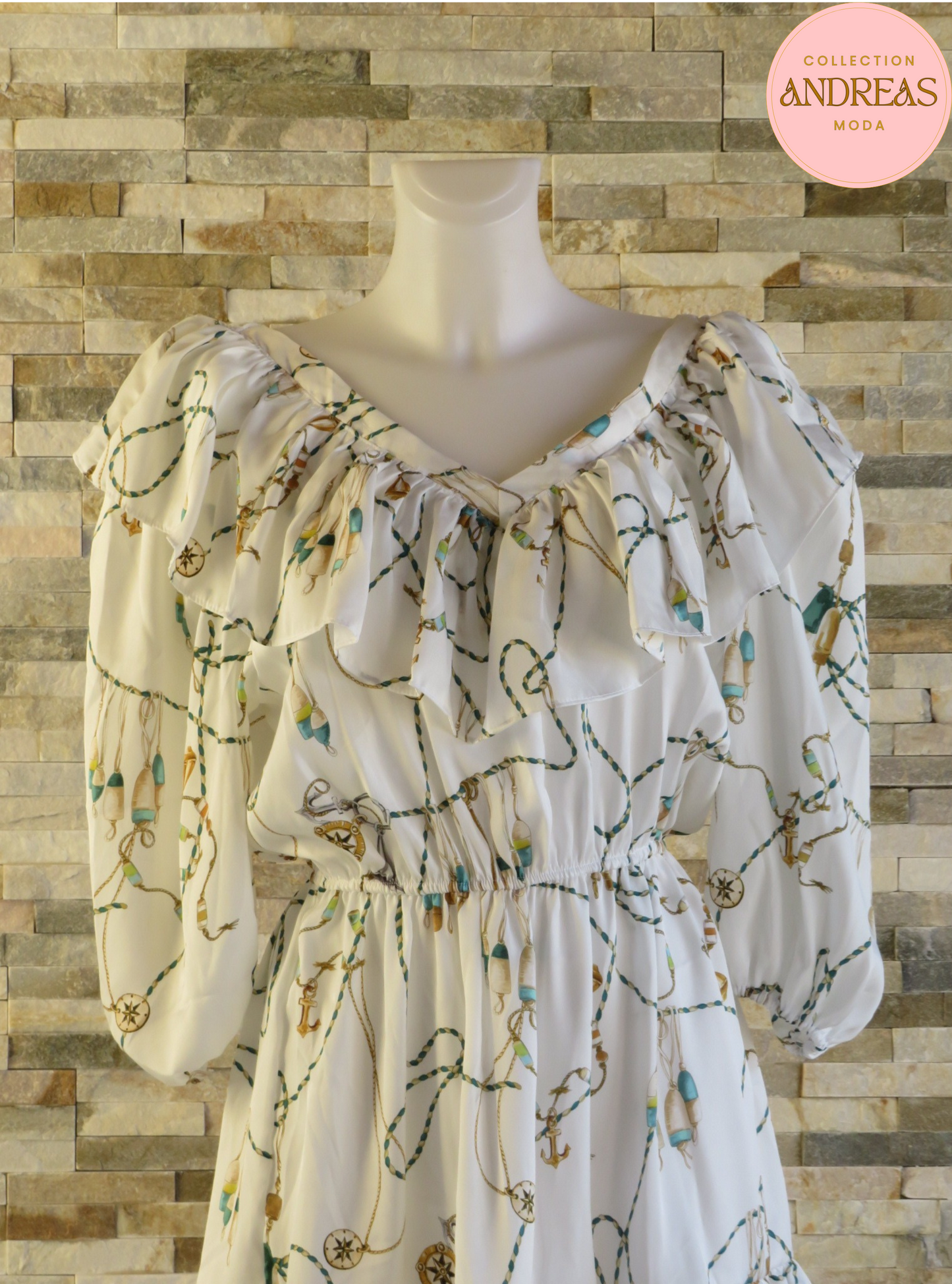 Vestido vaporoso con volantes