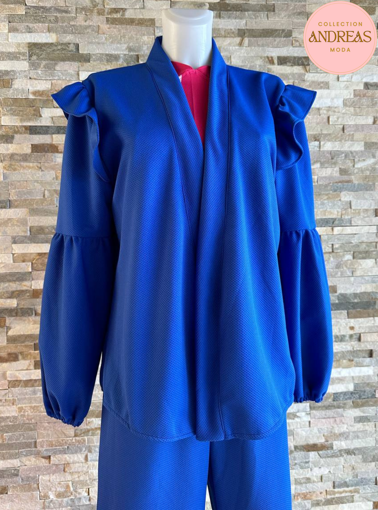 Conjunto de chaqueta y pantalon con volantes azul