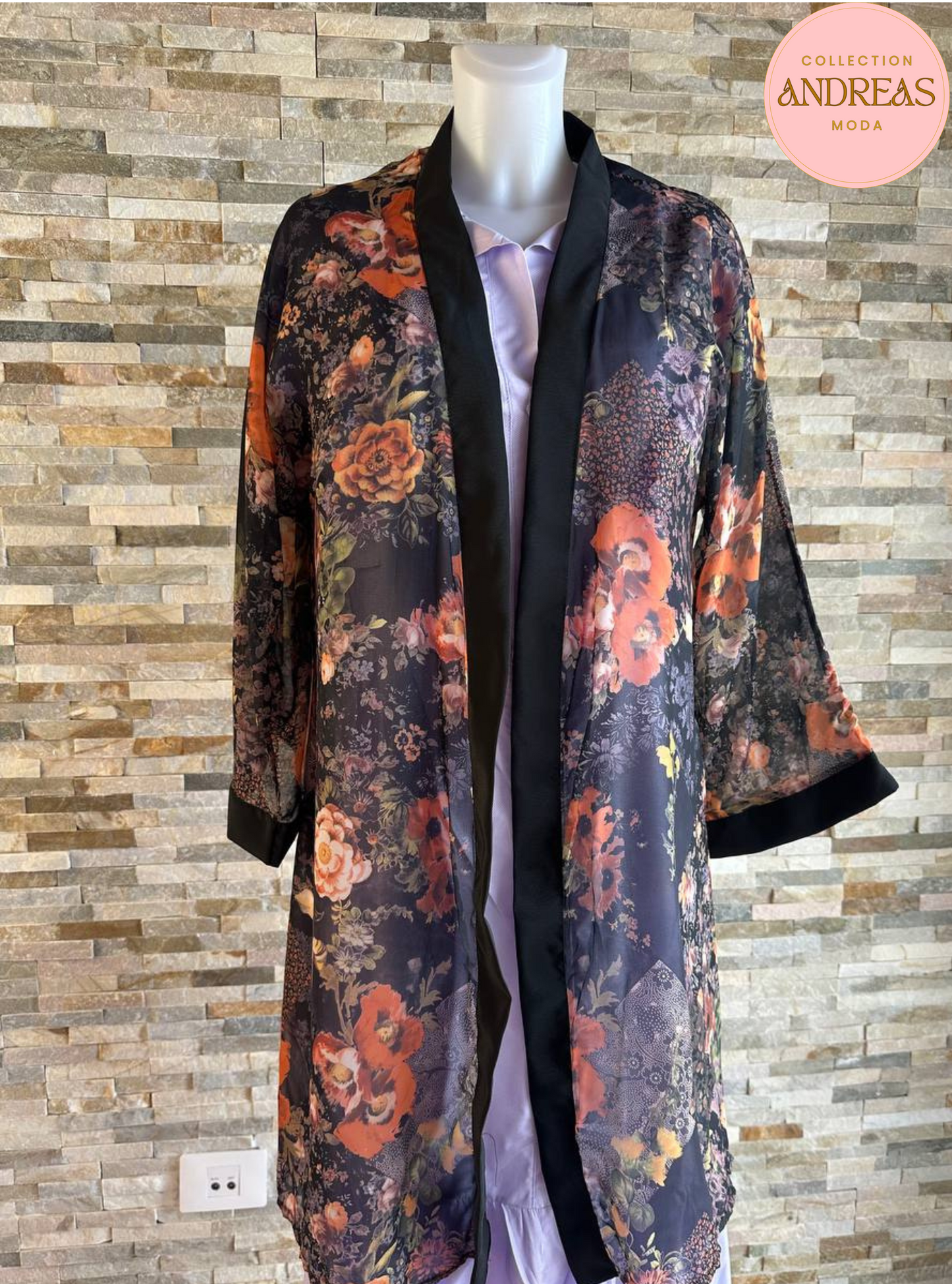 kimono con flores narandas