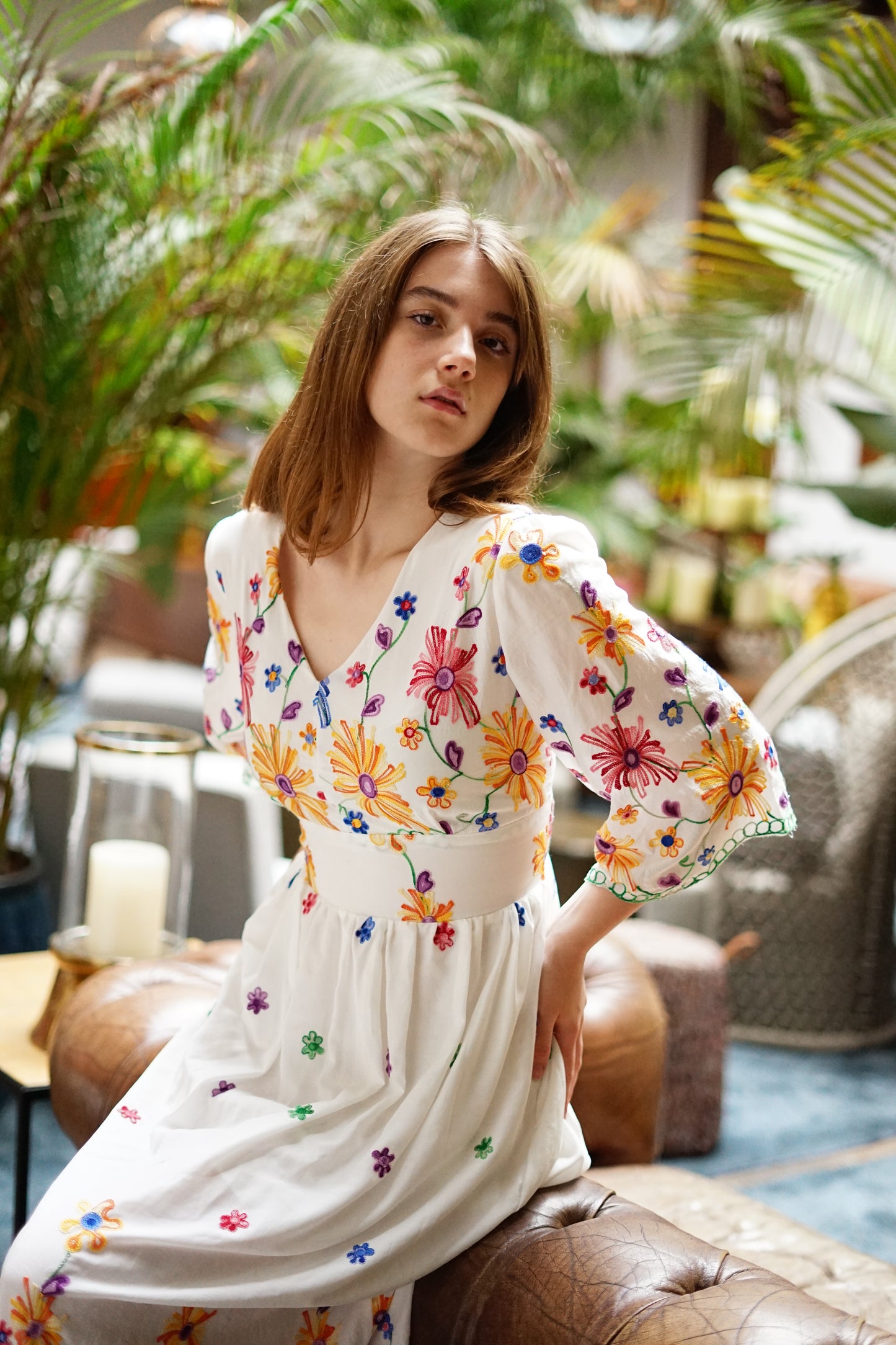 Vestido en tela de algodón bordado